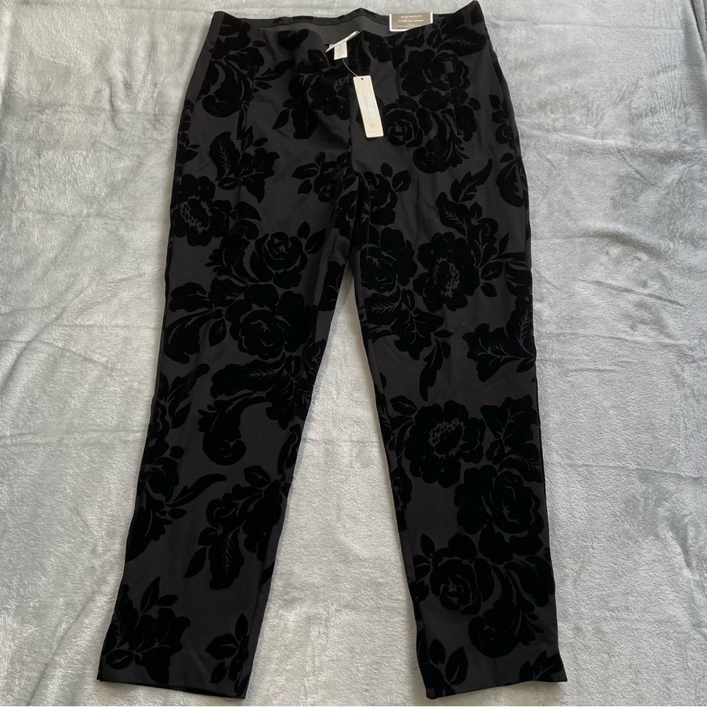 Chico’s Whimsigoth Romantic Pants 3 (XL) NWT Juliet Ultimate Floral Black Ankle‎